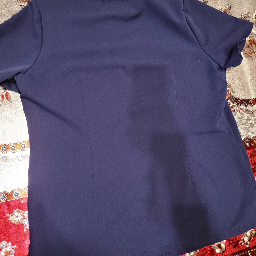 Figs Catarina top in navy